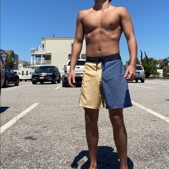 vissla rvca surf bathing swim boardshort trunks in 28 waist bundle or individual - Picture 8 of 10